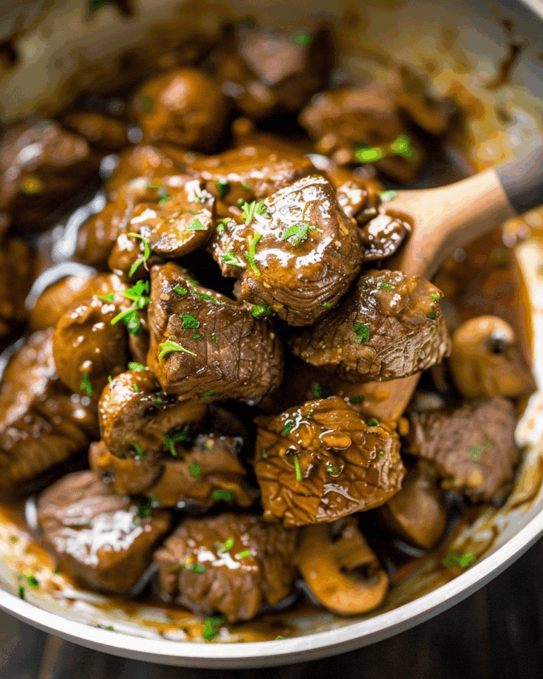 Crockpot Steak Bites with Mushrooms